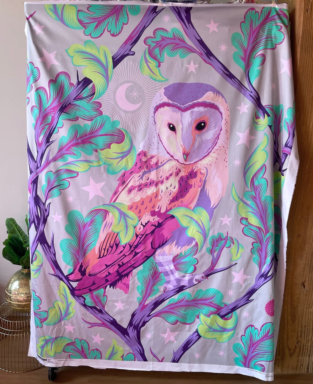 FREE SPIRIT - Tula Pink - Owl - Petunia - PWTP117.PETUN 884424239259 -  Quilt in a Day / Quilt Fabric